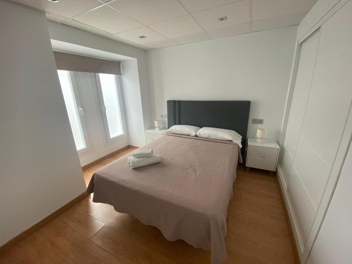 Arco Alta Apartamentos โกนิล เด ลาฟรอนเตรา ภายนอก รูปภาพ